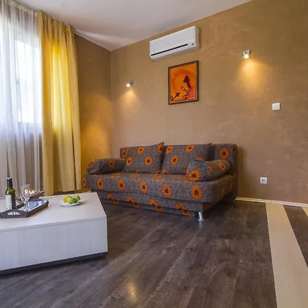 Guest house Coral